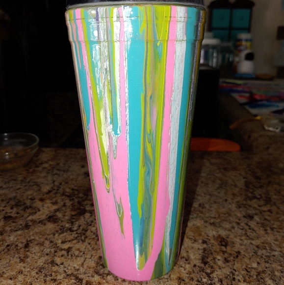 Resin coated tumblers. - Picture 4 of 5